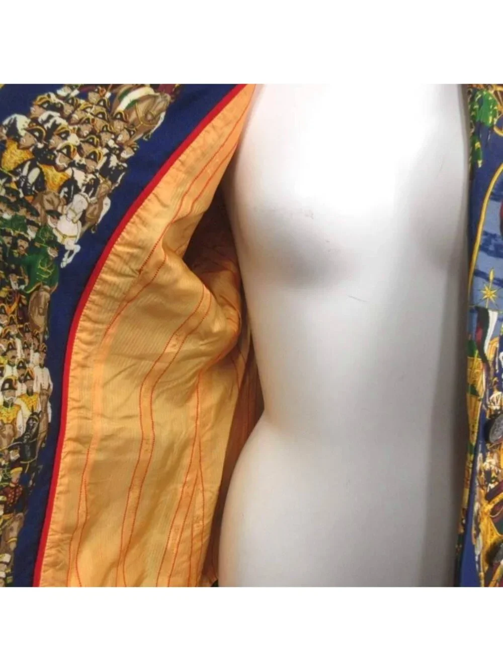 Hermes Vintage Tailored Jacket Scarf Pattern Grand Cortege a Moscou Fully Lined